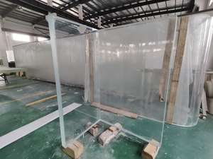 Leyu akryl&aacute;t může poskytnout akryl&aacute;tov&eacute; okenn&iacute; panely - Leyu