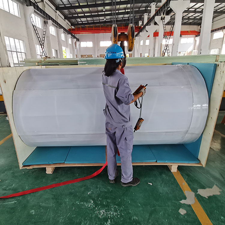 Tangki ikan silinder akrilik tersuai dibalut dengan panel berbilang lapisan-leyu