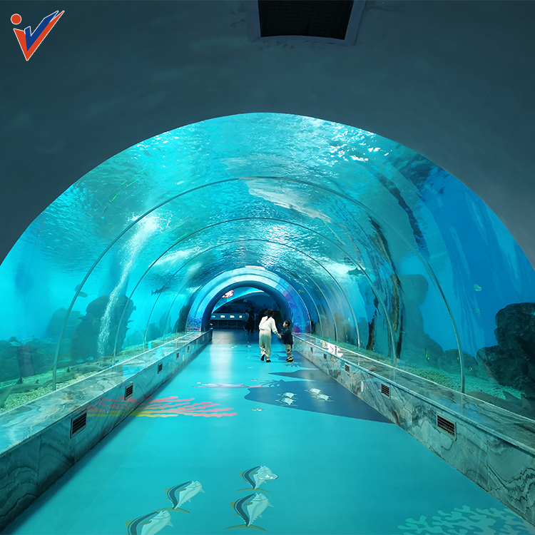 Fantastick&eacute; velk&eacute; akrylov&eacute; akv&aacute;rium Tunnel-Leyu Acrylic Sheet Products Factory
