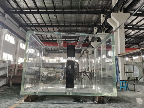 Professional &yacute;&ouml;rite akril akwarium &ouml;nd&uuml;rijileri we gurluşyk&ccedil;ylary - Le&yacute;u 