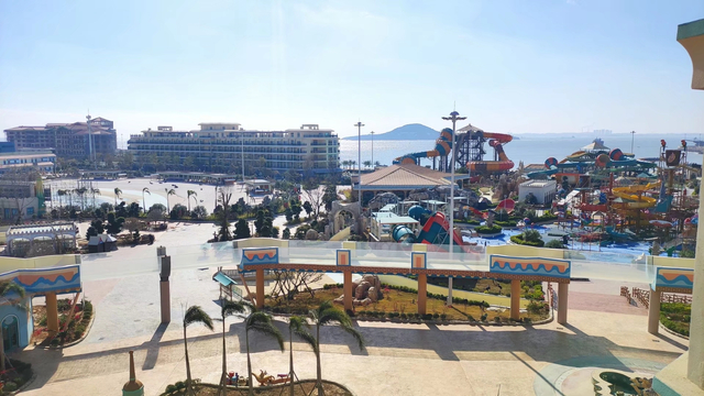 2024 صفحه رودخانه آکریلیک سفارشی کمونیست چین - لیو