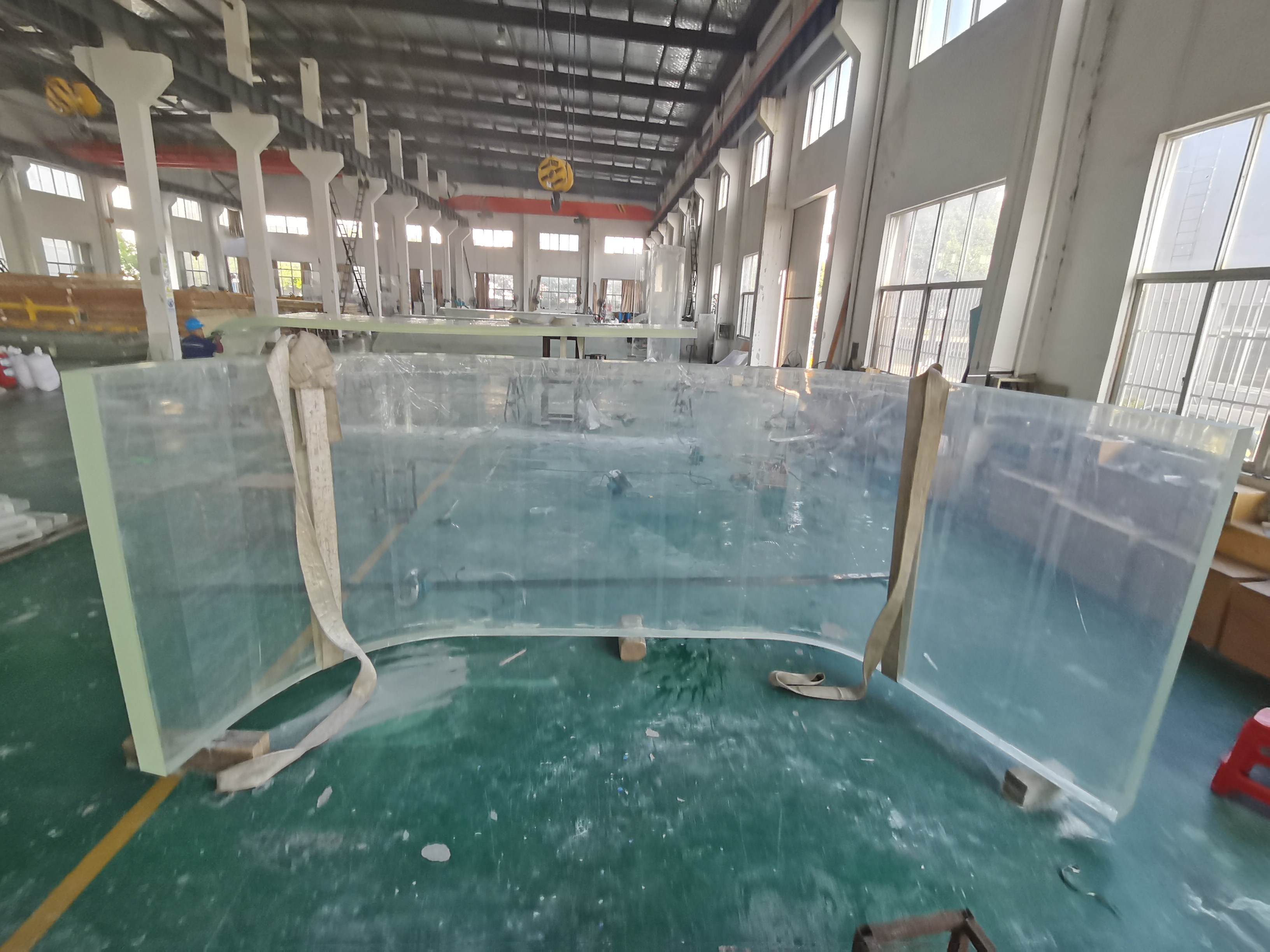 Fortell fra flere vinkler hvorfor vi bruker akryl vs. glass - leyu 