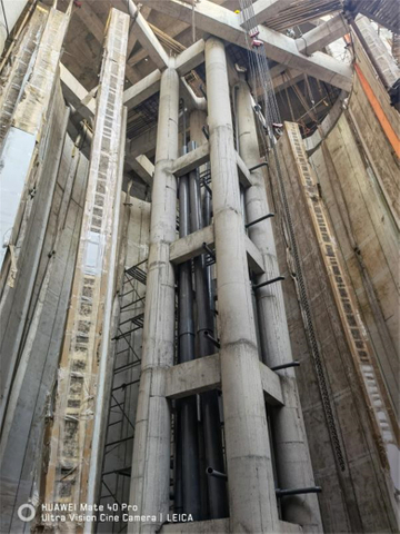 Како се прави акваријум од акрилног цилиндра - Леју